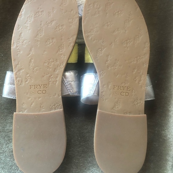 Frye & Co. Evie 3 Band Slide Lime multi Leather Slides Flats Shoes 7.5M - Picture 11 of 11